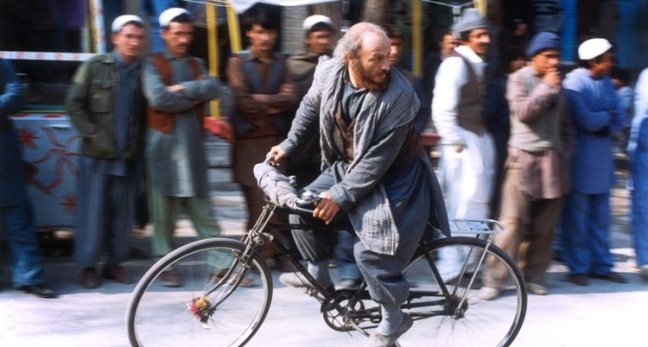 Film-2015-The-Cyclist-001